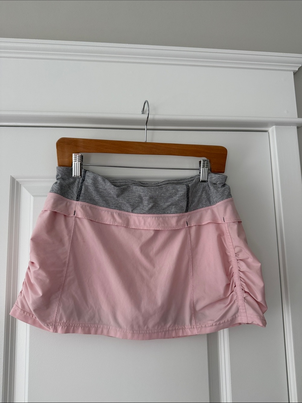 LULULEMON Light Pink Ruched Skirt